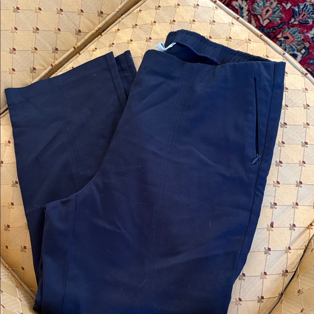 J. Jill black Pull-On Capris side pockets